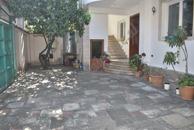 Office villa for rent in Thanas Ziko Street near the Madrasa in Tirana.
It is located in an old are